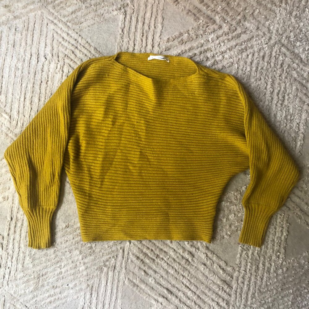 Anthropologie Mustard Sweater Size XS